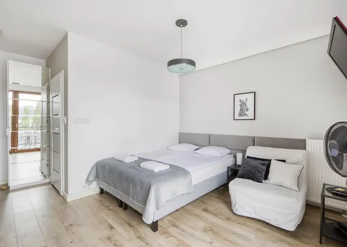 Apartment Labo Brylowska By Expo Xxi Warschau